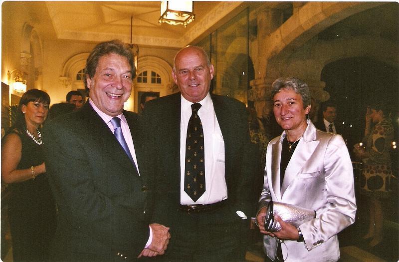 AMPARO CON PEPE SANCHO.jpg